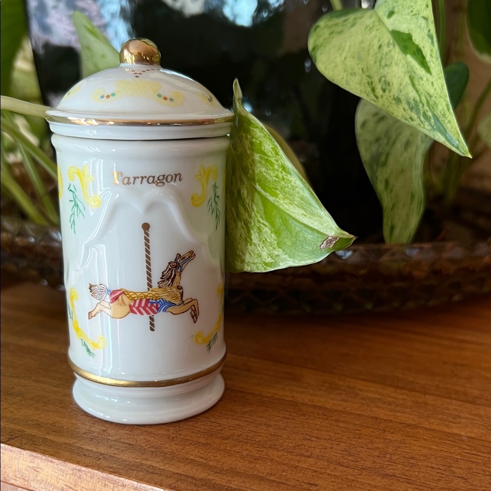 Lenox Porcelain Carousel Spice Jar - Tarragon